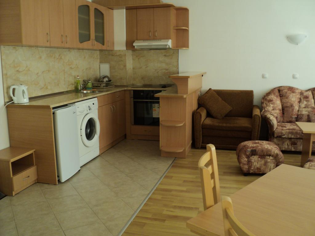 Meni Apartments And Guest Rooms Sozopol Zewnętrze zdjęcie