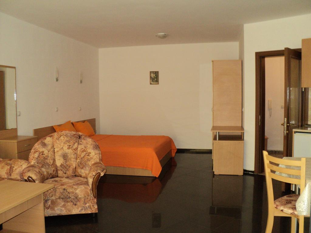 Meni Apartments And Guest Rooms Sozopol Zewnętrze zdjęcie