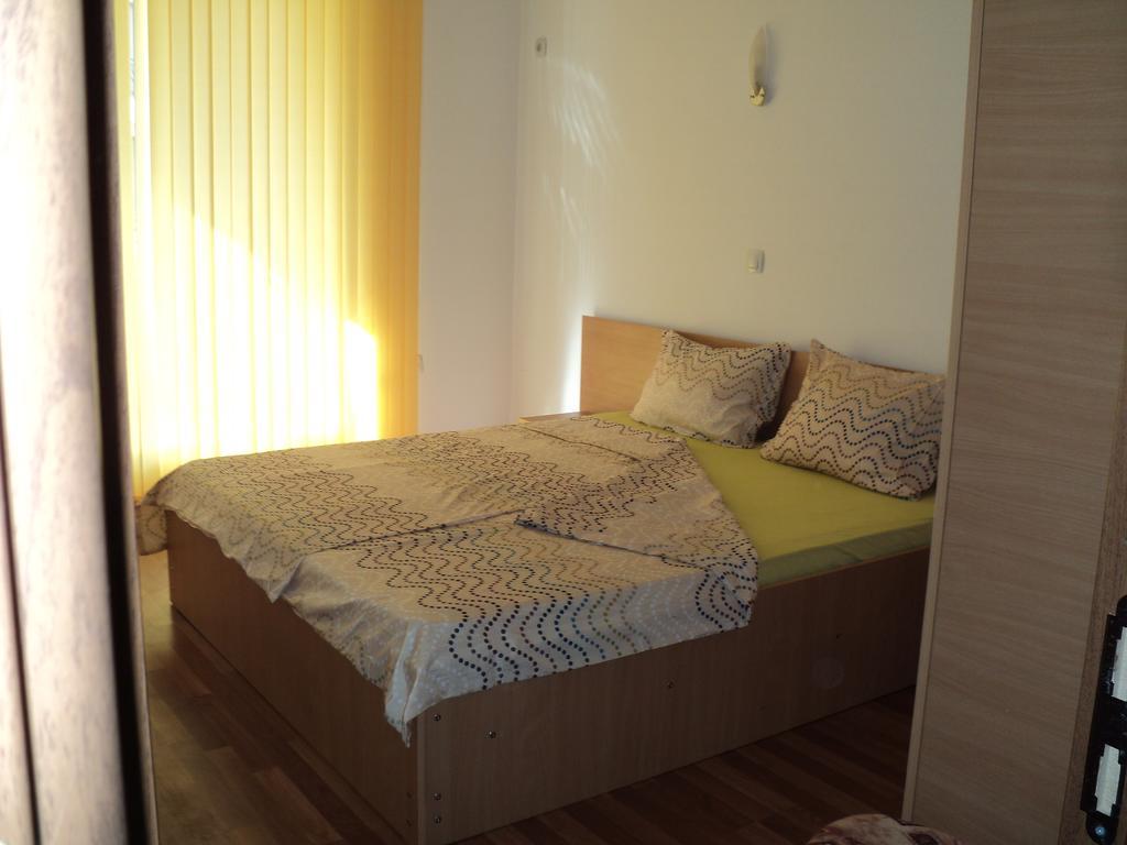 Meni Apartments And Guest Rooms Sozopol Zewnętrze zdjęcie