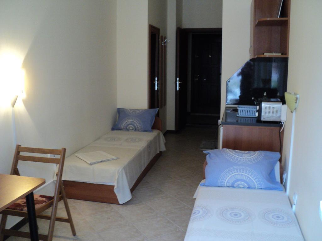 Meni Apartments And Guest Rooms Sozopol Zewnętrze zdjęcie