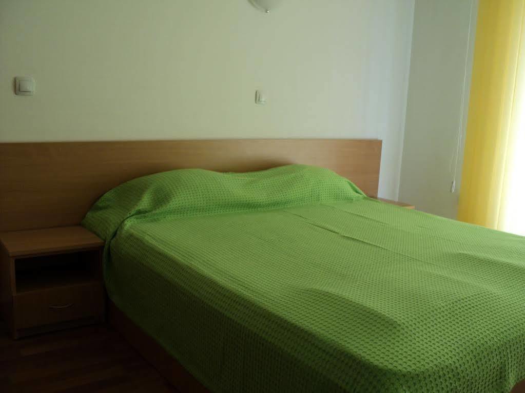 Meni Apartments And Guest Rooms Sozopol Zewnętrze zdjęcie