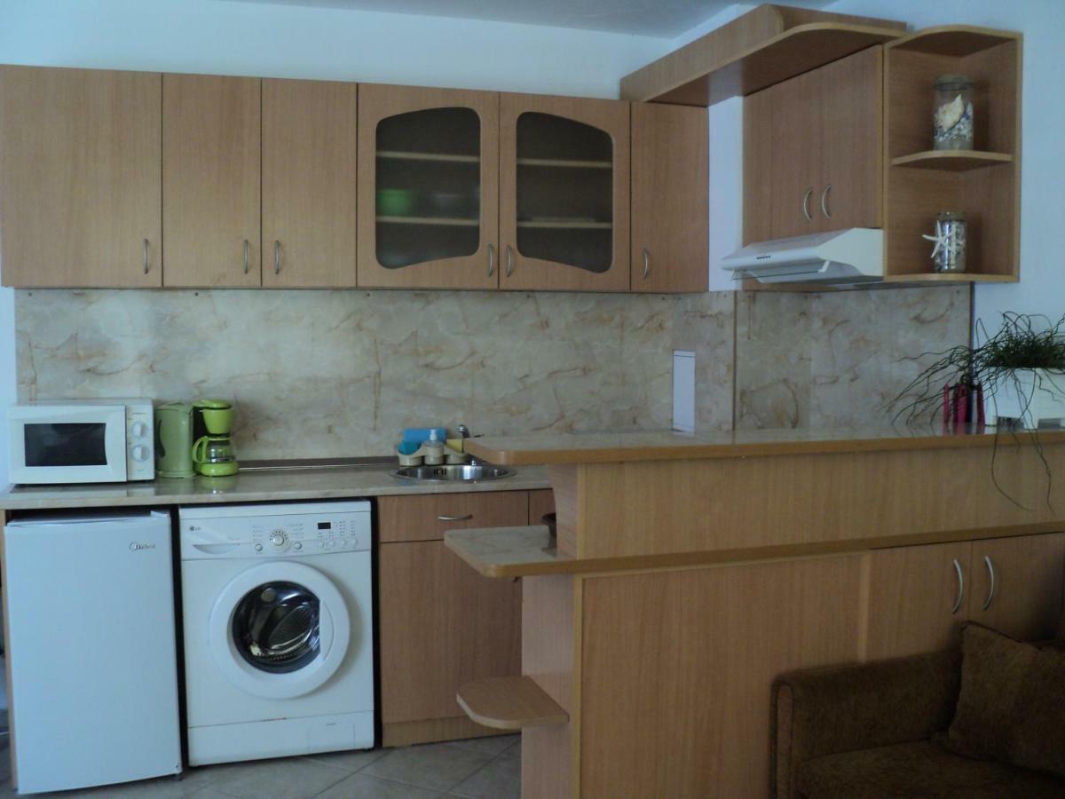 Meni Apartments And Guest Rooms Sozopol Zewnętrze zdjęcie