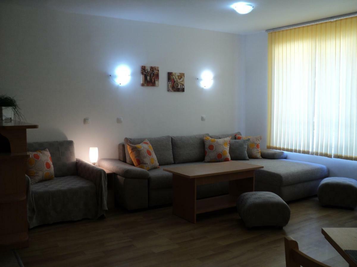 Meni Apartments And Guest Rooms Sozopol Zewnętrze zdjęcie