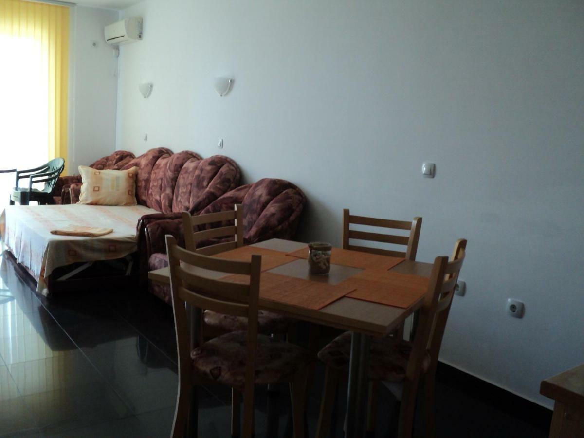 Meni Apartments And Guest Rooms Sozopol Zewnętrze zdjęcie